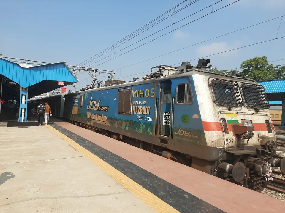 Representative Indian Railways gallery image photo 7