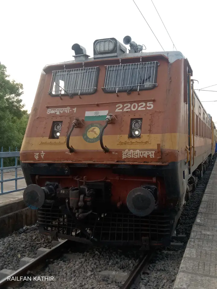 Representative Indian Railways gallery image photo 7
