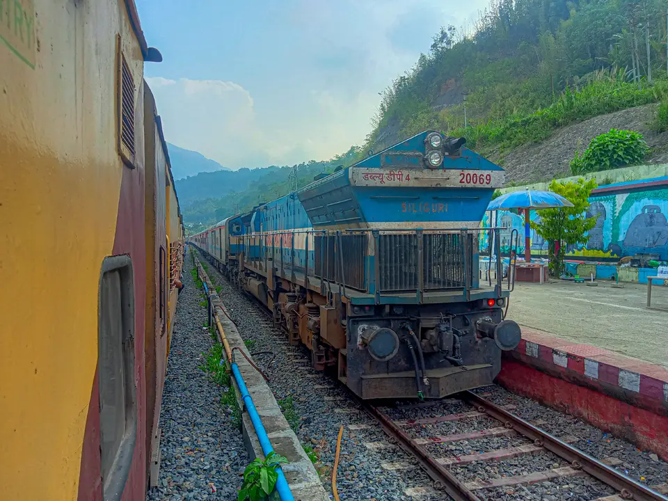 14037 Silchar - New Delhi Poorvottar Sampark Kranti Express train