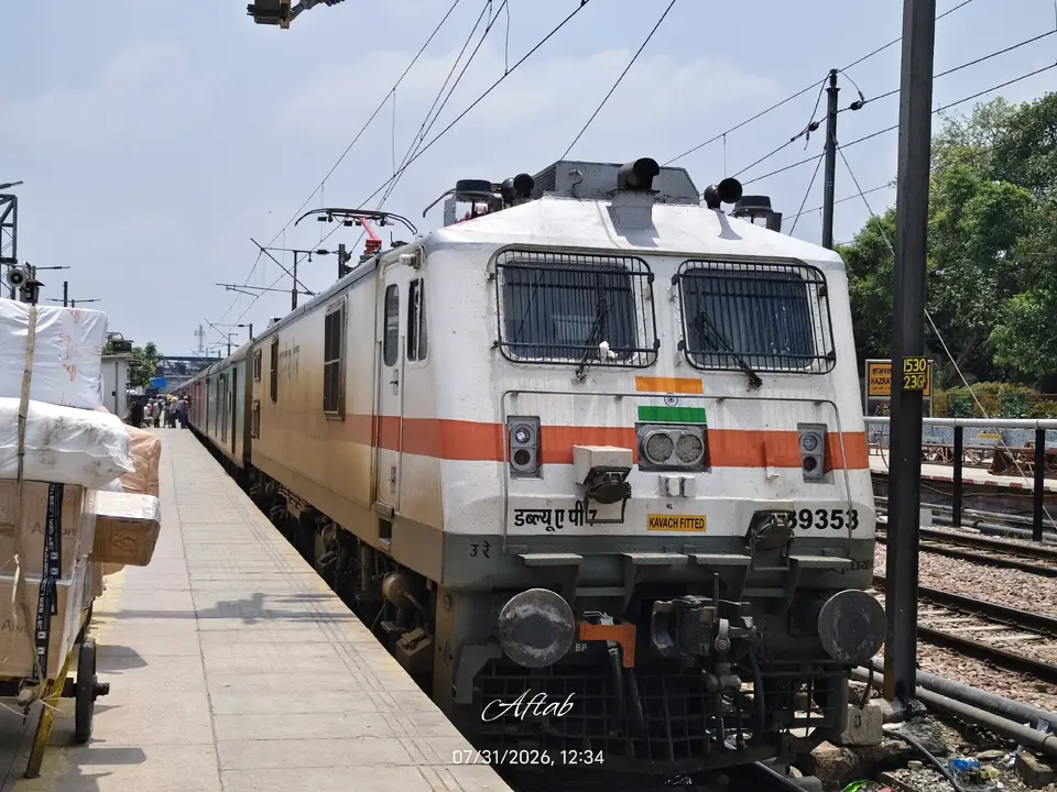 Representative Indian Railways gallery image photo 6