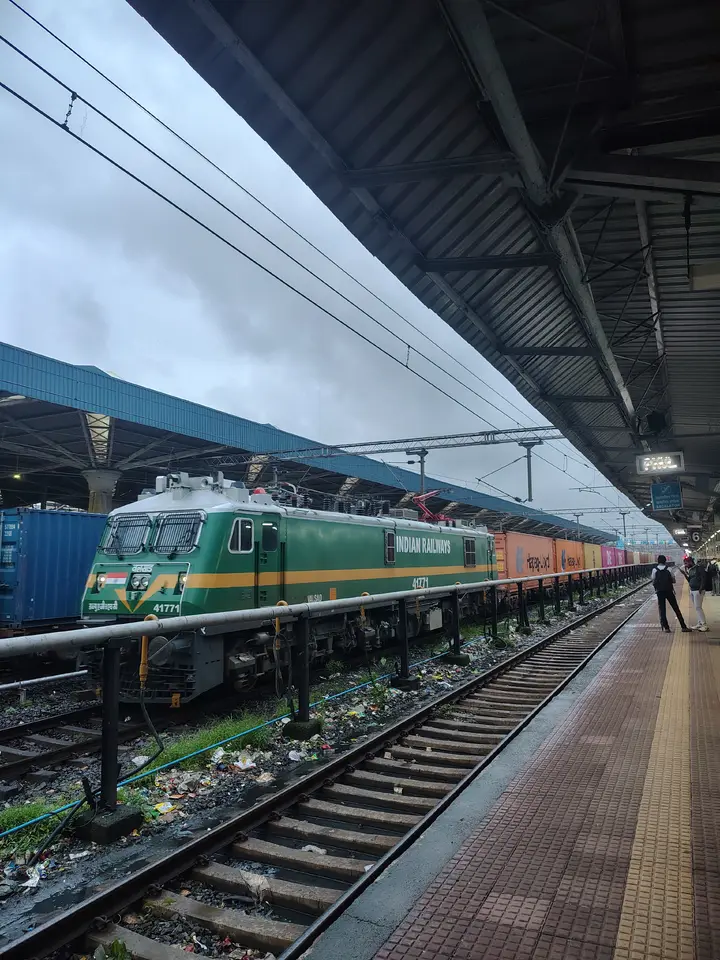Representative Indian Railways gallery image photo 3