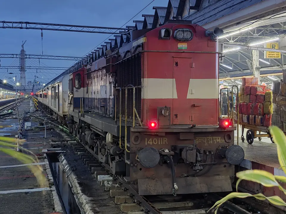 Representative Indian Railways gallery image photo 3