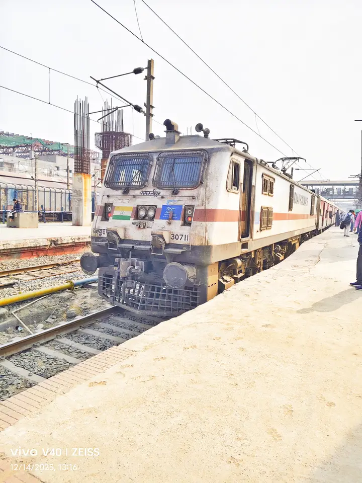 Representative Indian Railways gallery image photo 6