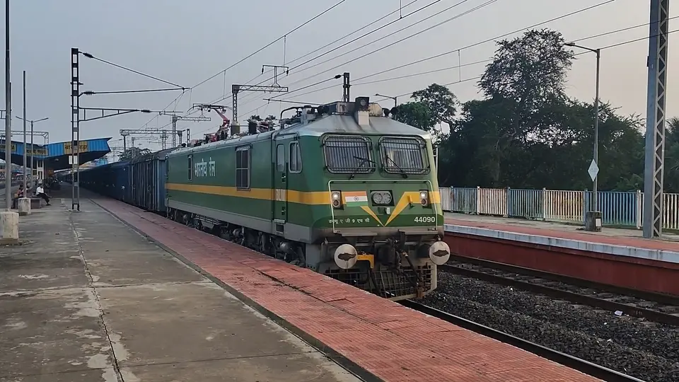 Representative Indian Railways gallery image photo 2