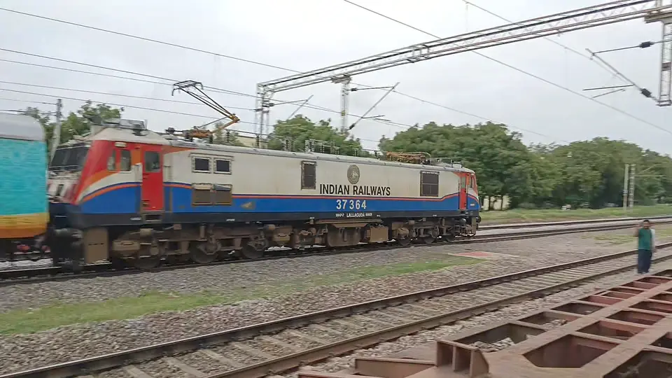17015 Visakha Express train photo 11