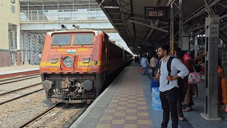 Representative Indian Railways gallery image photo 4