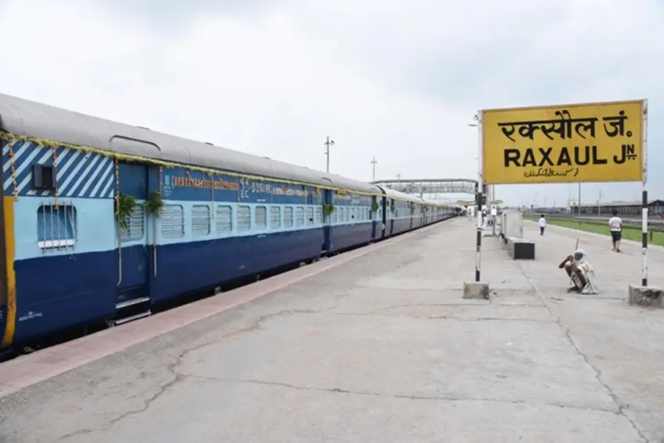 Representative Indian Railways gallery image photo 6