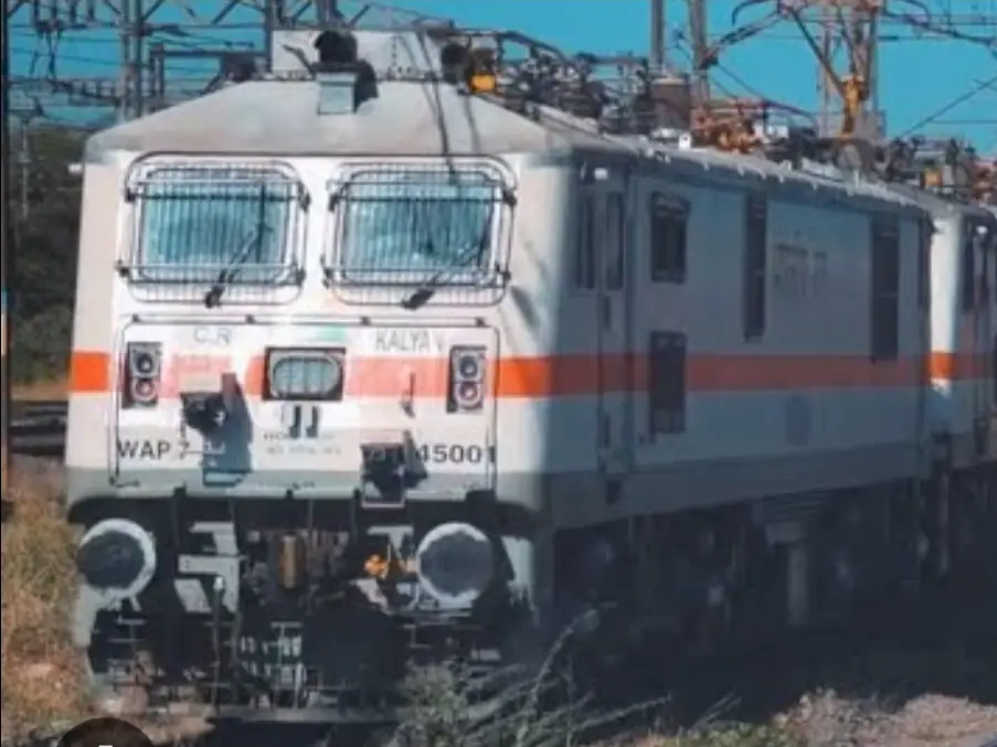 17645 Secunderabad - Repalle Express train photo 6
