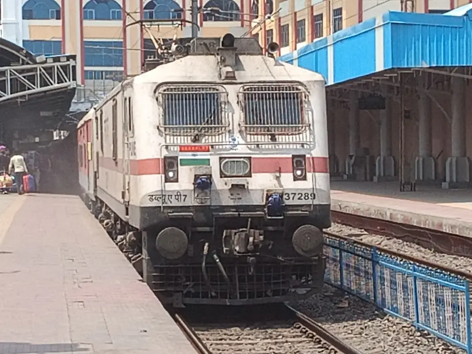 Representative Indian Railways gallery image photo 3