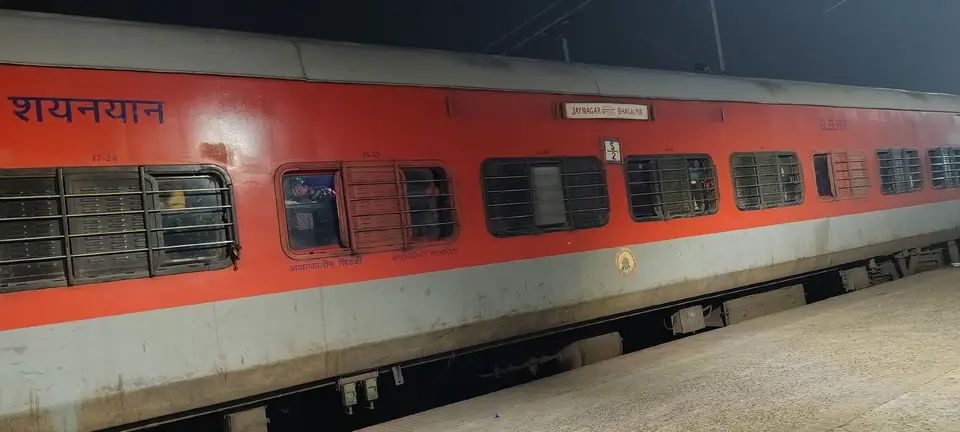 15553 Bhagalpur - Jaynagar Express train