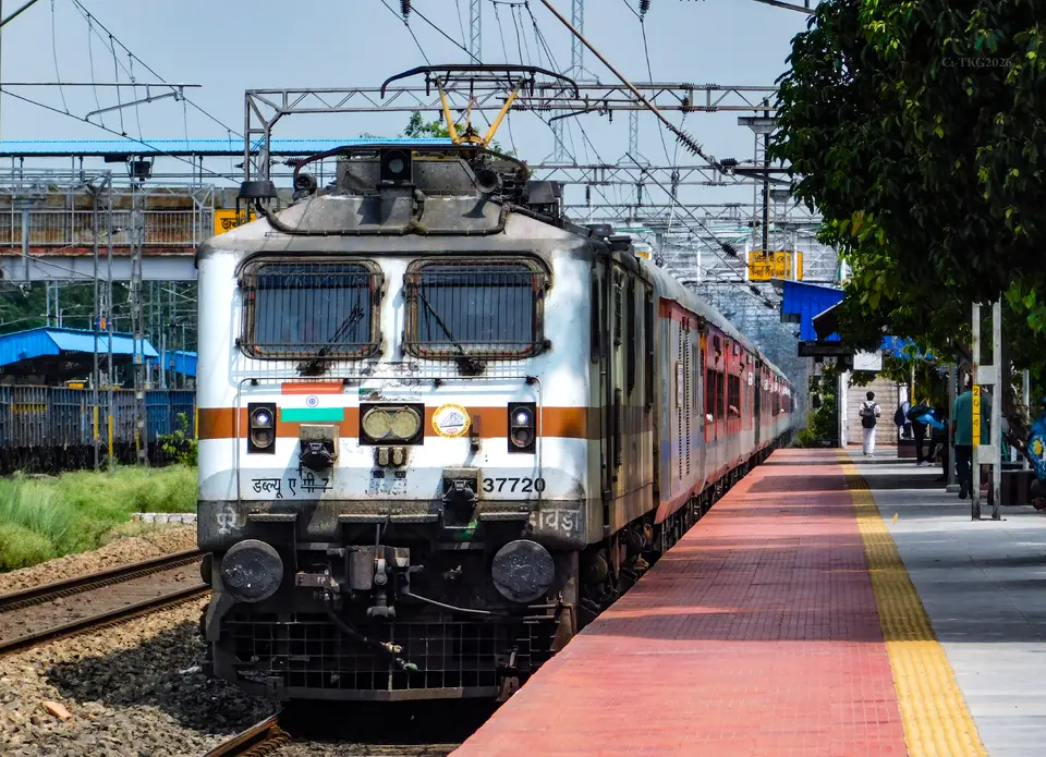 Representative Indian Railways gallery image photo 7