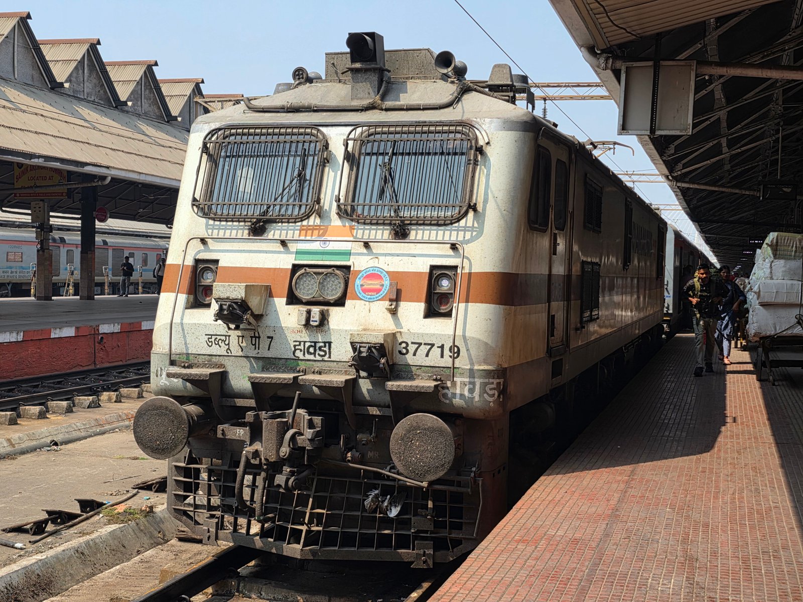 12302 New Delhi - Howrah Rajdhani Express (Via Gaya) photo 10
