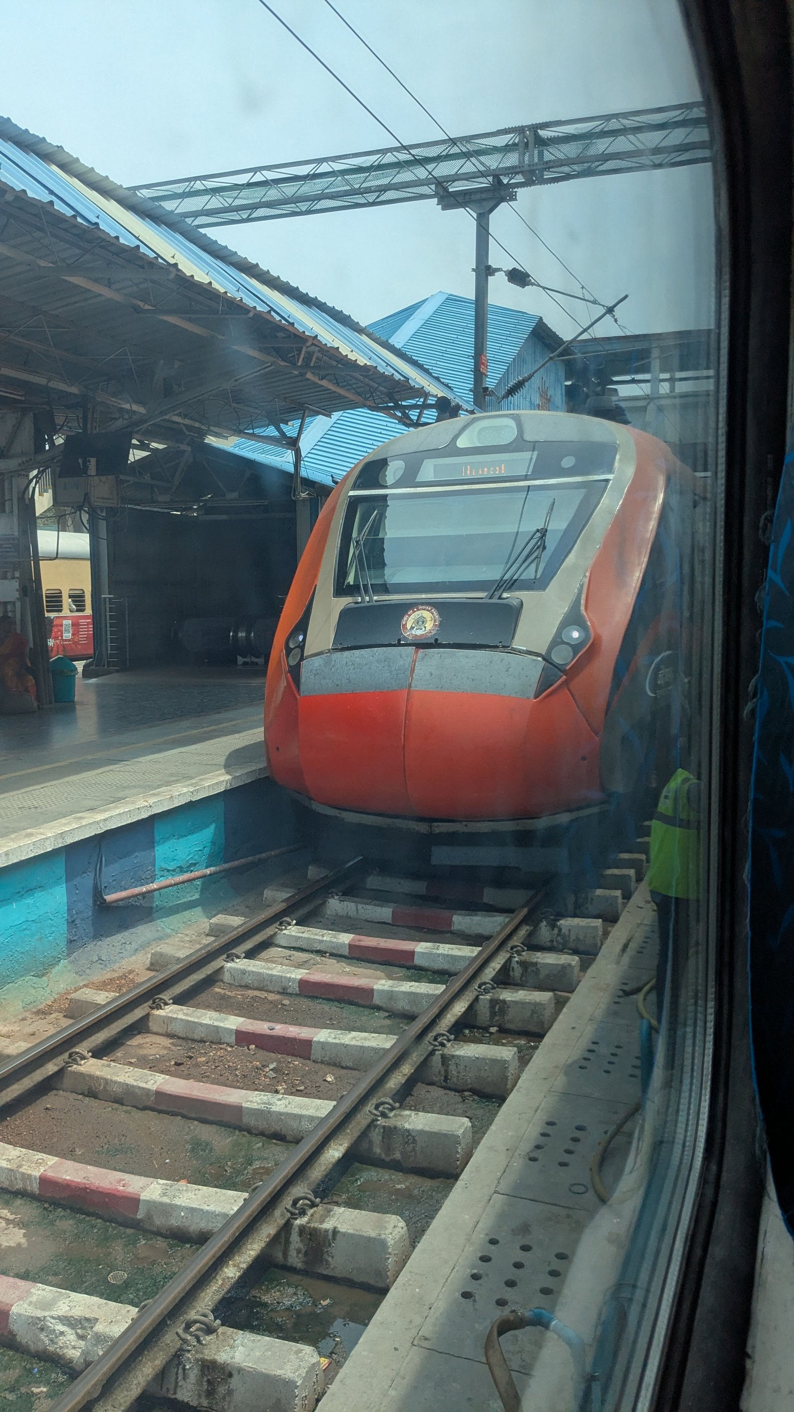20627 Chennai Egmore - Nagercoil Vande Bharat Express photo 3